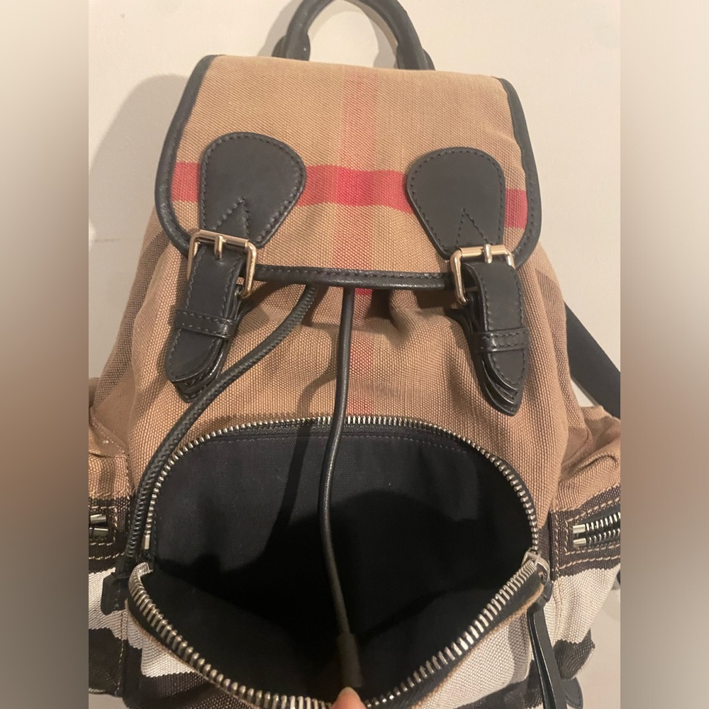 BURBERRY The Rucksack BACKPACK - Picture 6 of 15